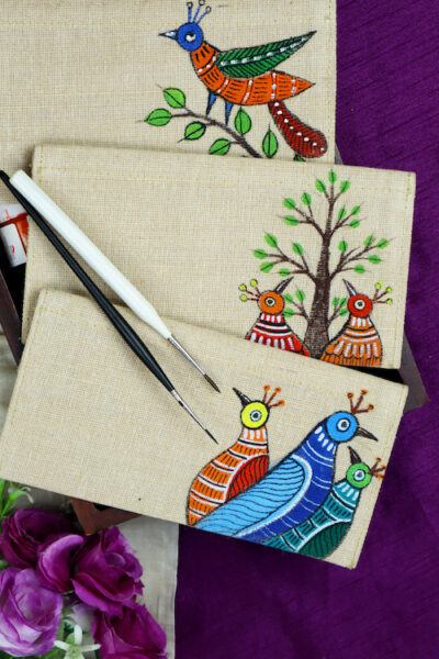 Jute Hanpainted Aflutter with Tribal Gond Envelope – Set of 4